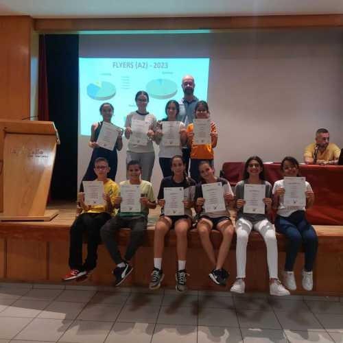 Alumnos certificados en Flyers